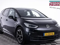 Grijs Gebruikt 2023 VW ID.3 Pro Hatchback | € 28.990