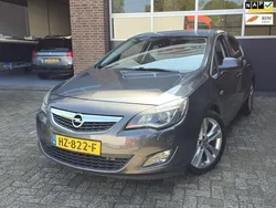 Grijs Gebruikt 2010 Opel Astra Cosmo Hatchback | € 3.295 (Eerlijke prijs)