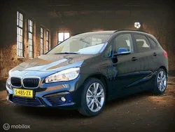 Zwart Gebruikt 2016 BMW 225 Active Tourer Sport Line MPV | € 18.450 (Eerlijke prijs)