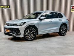 Grijs Gebruikt 2024 VW Tiguan R-line SUV | € 53.495 (Goede deal)