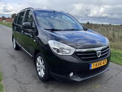 Zwart Gebruikt 2013 Dacia Lodgy Prestige MPV | € 5.950 (Eerlijke prijs)