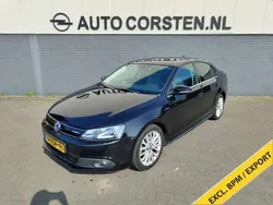 Zwart Gebruikt 2013 VW Jetta Highline Sedan | € 4.940 (Super prijs)