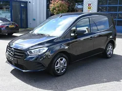 Zwart Gebruikt 2022 Mercedes Citan 110 Van | € 17.950 (Iets duurder)
