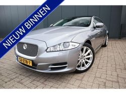 Grijs Gebruikt 2013 Jaguar XJ Luxury Sedan | € 19.950
