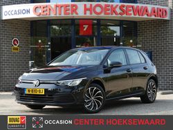 Zwart Gebruikt 2021 VW Golf VIII Sportline Hatchback | € 18.385 (Eerlijke prijs)