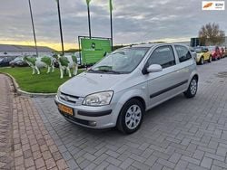 Grijs Gebruikt 2005 Hyundai Getz Dynamiq Hatchback | € 1.499 (Eerlijke prijs)