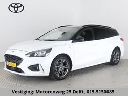 Wit Gebruikt 2020 Ford Focus ST-Line Stationwagen | € 19.900 (Iets duurder)