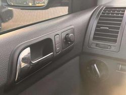 Grijs Gebruikt 2007 VW Polo Trendline Hatchback | € 1.750 (Eerlijke prijs)