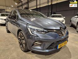 Grijs Gebruikt 2022 Renault Clio V Hatchback | € 18.749 (Goede deal)