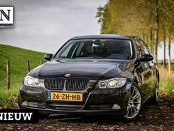 Zwart Gebruikt 2008 BMW 325 Executive Sedan | € 5.290 (Goede deal)
