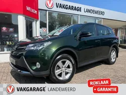 Groen, metallic lak Gebruikt 2013 Toyota RAV4 Executive SUV | € 19.991