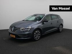Gebruikt 2024 Renault Mégane IV Techno Stationwagen | € 25.940 (Eerlijke prijs)