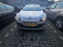 Gebruikt 2011 Renault Mégane III Dynamique Sedan | € 3.900 (Goede deal)