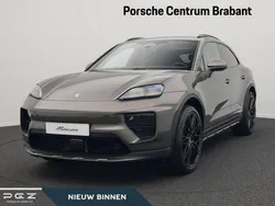 Groen Nieuw 2025 Porsche Macan SUV | € 126.973 (Goede deal)