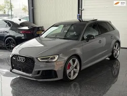 Grijs, metallic lak Gebruikt 2018 Audi RS3 Sportback Comfort Hatchback | € 43.995 (Eerlijke prijs)