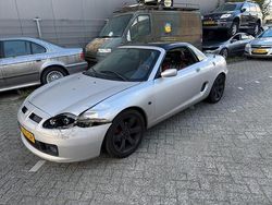 Grijs Gebruikt 2000 MG F Cabriolet | € 950 (Super prijs)