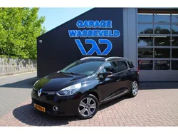 Zwart Gebruikt 2016 Renault Clio GrandTour Night&Day Stationwagen | € 9.495 (Eerlijke prijs)