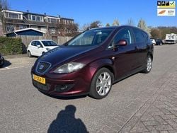 Rood Gebruikt 2008 Seat Altea XL Stylance MPV | € 2.950 (Eerlijke prijs)