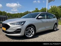 Grijs Gebruikt 2022 Ford Focus Stationwagen | € 16.995 (Eerlijke prijs)