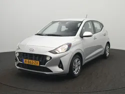 Grijs Gebruikt 2023 Hyundai i10 Comfort Hatchback | € 18.900 (Eerlijke prijs)