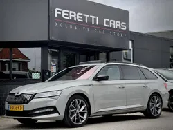 Grijs Gebruikt 2021 Skoda Superb SportLine Stationwagen | € 19.900 (Eerlijke prijs)