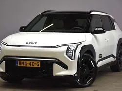 Snow white pearl (wit parelmoer) Nieuw 2025 Kia EV3 2 SUV | € 44.740 (Eerlijke prijs)