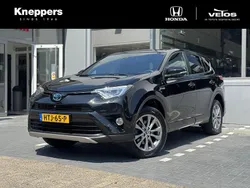 Zwart Gebruikt 2017 Toyota RAV4 Hybrid Executive SUV | € 26.950 (Eerlijke prijs)