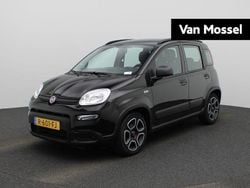 Zwart Gebruikt 2022 Fiat Panda City Life Hatchback | € 12.900