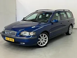 Blauw Gebruikt 2002 Volvo V70 Ocean Race Stationwagen | € 1.950 (Eerlijke prijs)