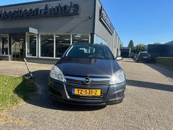 Blauw Gebruikt 2009 Opel Astra Essentia Hatchback | € 3.250 (Iets duurder)