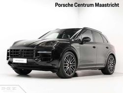 Zwart Nieuw 2025 Porsche Cayenne SUV | € 160.305 (Iets duurder)
