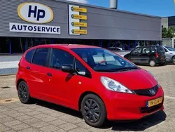 Rood Gebruikt 2015 Honda Jazz S Hatchback | € 9.500 (Super prijs)
