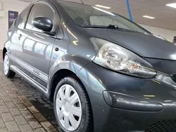 Grijs Gebruikt 2006 Toyota Aygo Hatchback | € 1.400 (Eerlijke prijs)