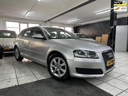 Grijs Gebruikt 2011 Audi A3 Sportback Ambiente Hatchback | € 7.650 (Eerlijke prijs)