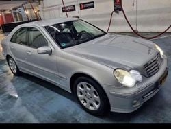 Zilver Gebruikt 2006 Mercedes C180 Elegance Sedan | € 4.499 (Eerlijke prijs)