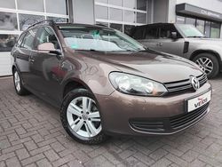 Bruin Gebruikt 2010 VW Golf VI Comfortline Stationwagen | € 6.666 (Duur)