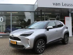 Grijs Gebruikt 2024 Toyota Yaris Cross SUV | € 28.790 (Eerlijke prijs)