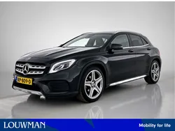 Zwart metallic Gebruikt 2018 Mercedes GLA180 Business SUV | € 24.445 (Iets duurder)