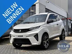 Wit Nieuw 2025 Aixam Crossover Premium Hatchback | € 19.039