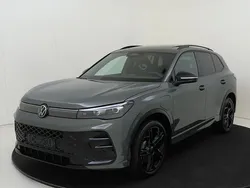 Groen Gebruikt 2025 VW Tiguan R-line Edition SUV | € 51.950 (Eerlijke prijs)