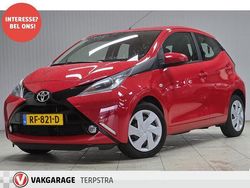 Rood Gebruikt 2017 Toyota Aygo X-play Hatchback | € 8.650 (Eerlijke prijs)