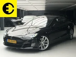 Zwart Gebruikt 2018 Tesla Model S Sedan | € 25.950