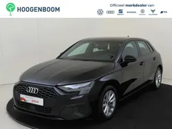 Zwart Gebruikt 2023 Audi A3 Sportback Proline Hatchback | € 27.450 (Goede deal)