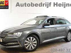 Grijs Gebruikt 2020 Skoda Superb Business Line Stationwagen | € 23.745 (Goede deal)
