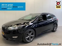 Zwart Gebruikt 2018 Ford Focus ST-Line Stationwagen | € 17.950 (Iets duurder)