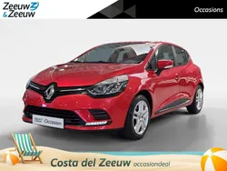 Rood Gebruikt 2018 Renault Clio IV Zen Hatchback | € 10.740 (Eerlijke prijs)