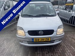 Grijs (metallic) Gebruikt 2002 Opel Agila Elegance Hatchback | € 799 (Goede deal)