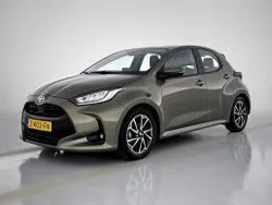 Groen metallic Gebruikt 2024 Toyota Yaris Hatchback | € 23.245 (Eerlijke prijs)