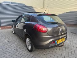 Grijs Gebruikt 2010 Fiat Bravo Hatchback | € 3.999 (Eerlijke prijs)