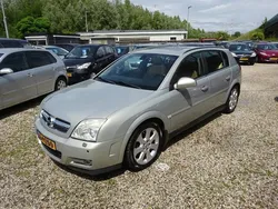 Goud Gebruikt 2005 Opel Signum Elegance Stationwagen | € 3.295
